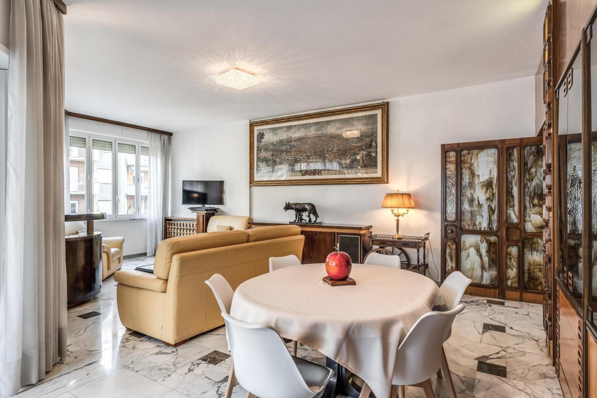 Vatican Museums Terrace Apartment Rom